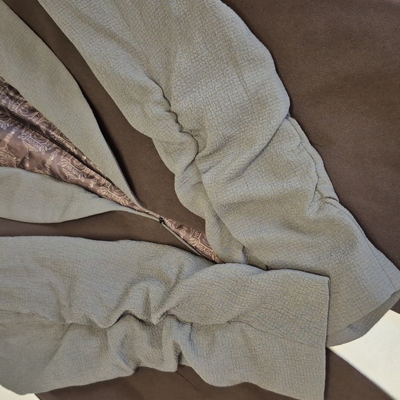 Star Wars Rey Peplum Jacket (Robe Factory) - Picture 4 of 10